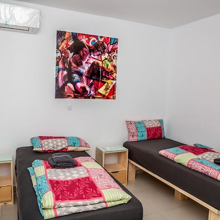 5 Sterne Apollo City Apartment Lávrion Exteriör bild